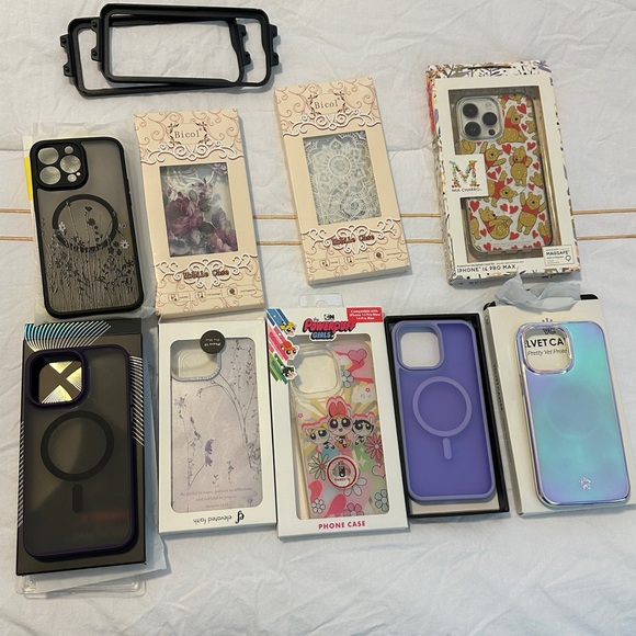 iPhone 14 Pro Max Cades with MagSafe Compatibility - Picture 1 of 2